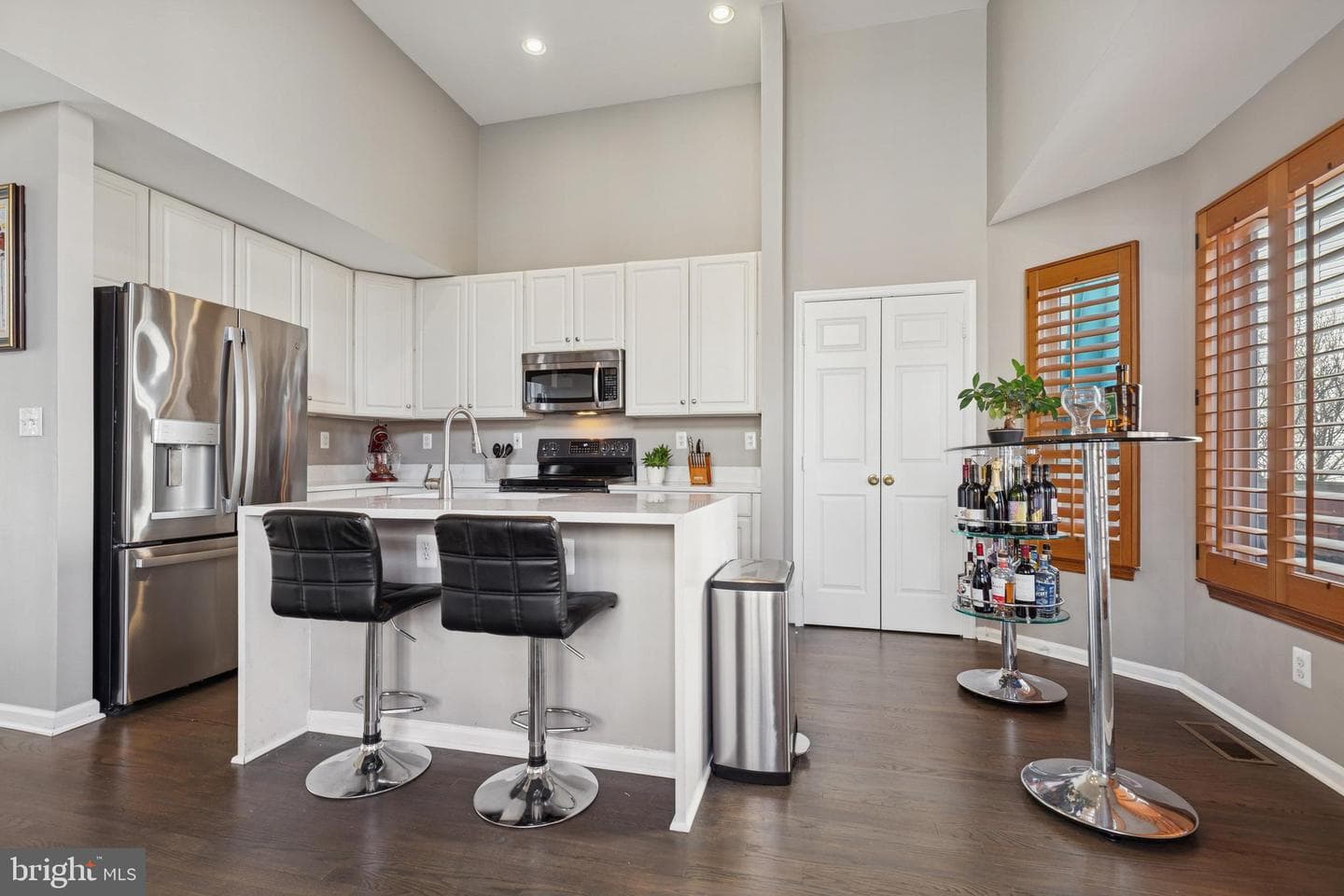 2558 James Monroe Circle photo 8