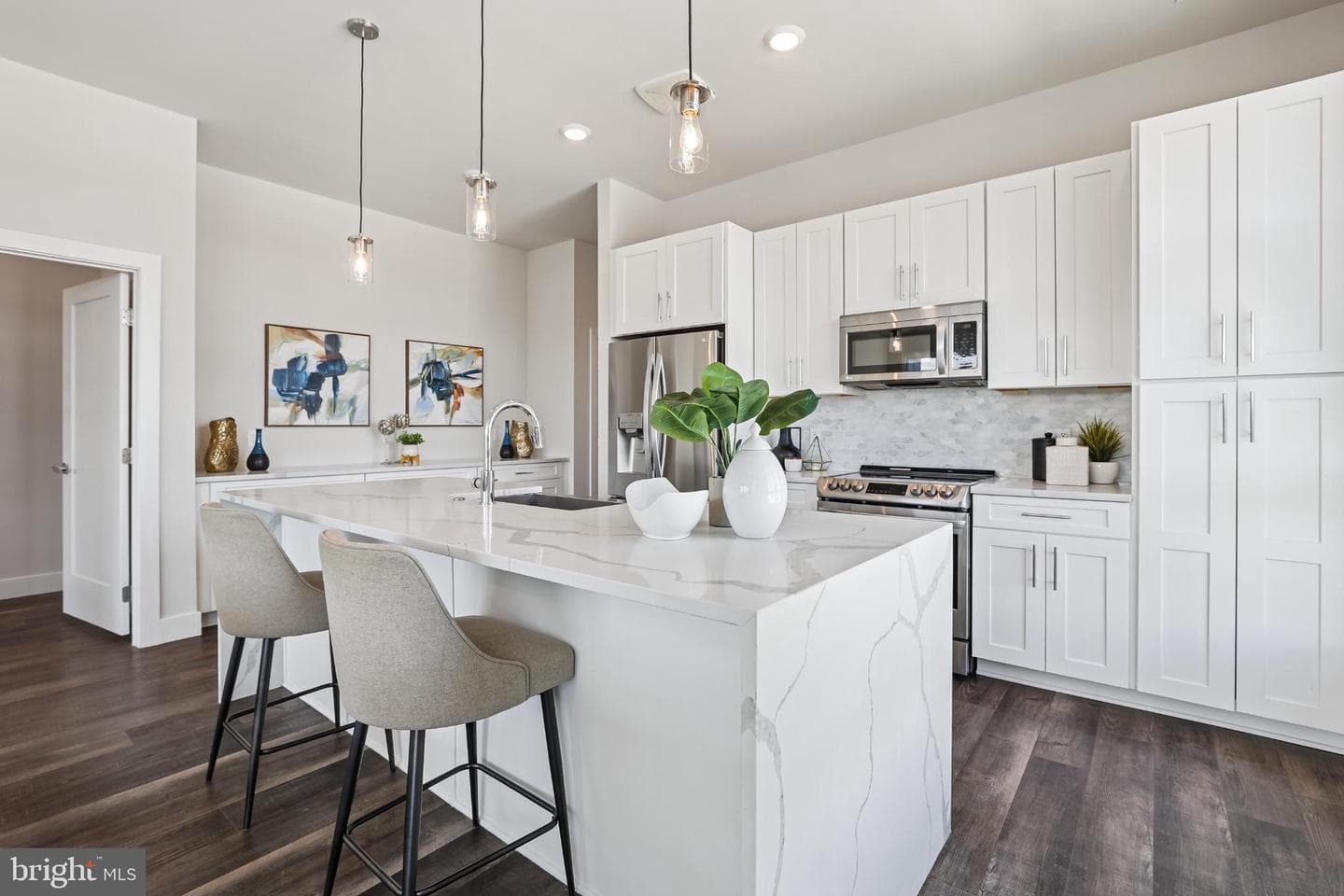 1761 Old Meadow Road #517 photo 5