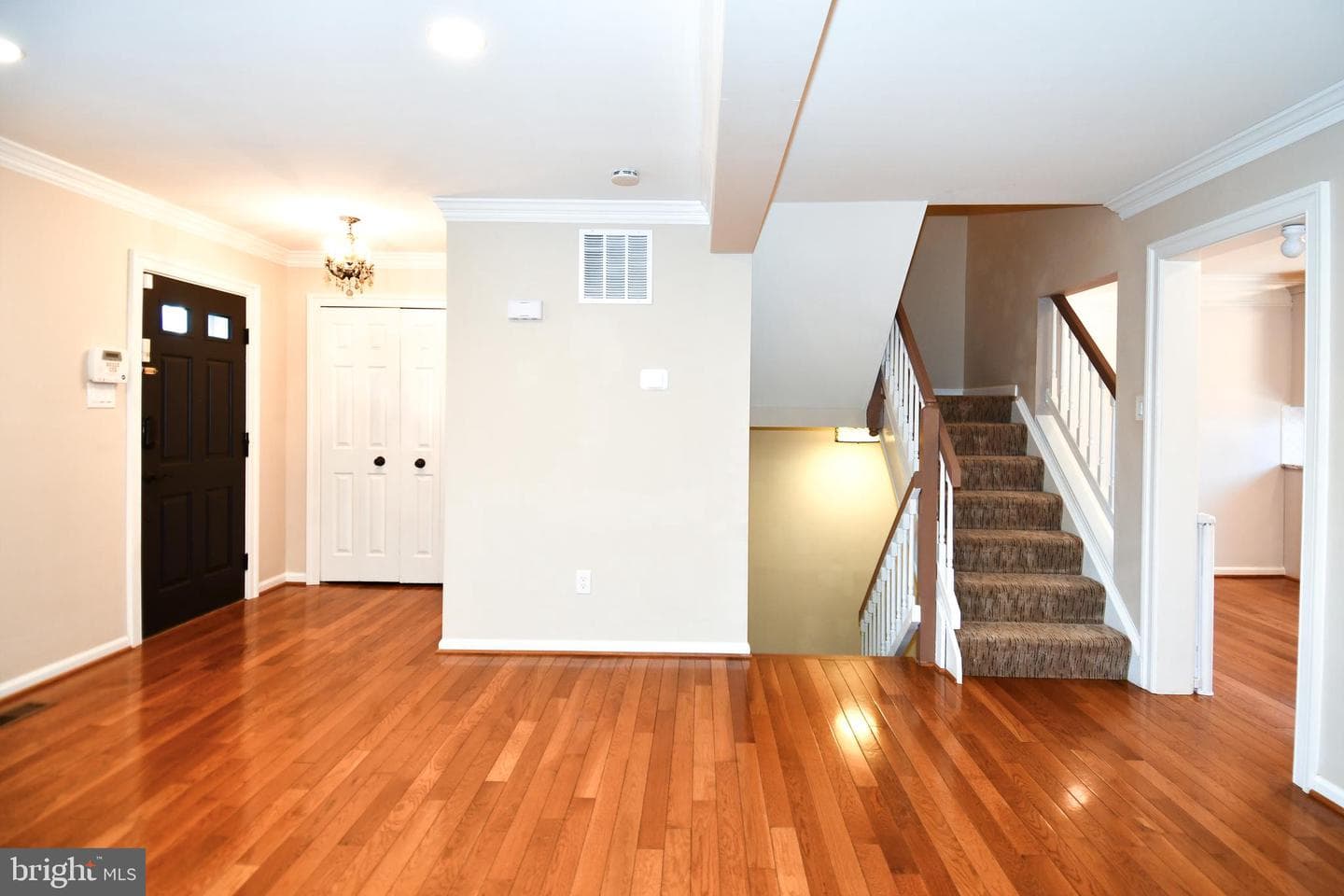 3891 Mohr Oak Court photo 8