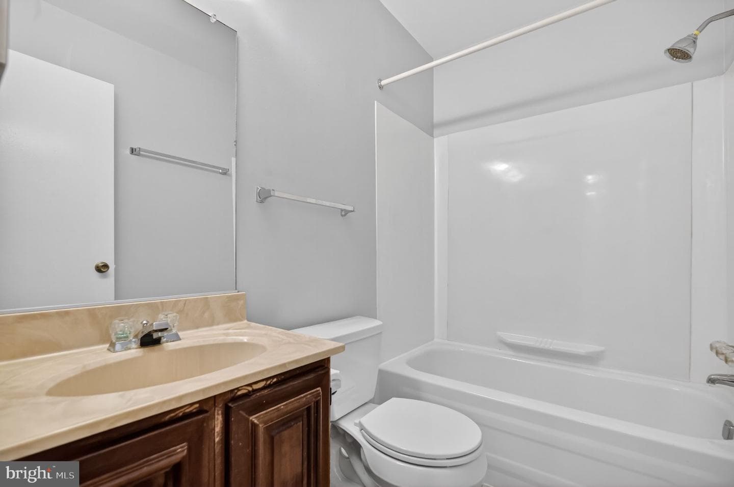 2532 Glengyle Drive #170 photo 15