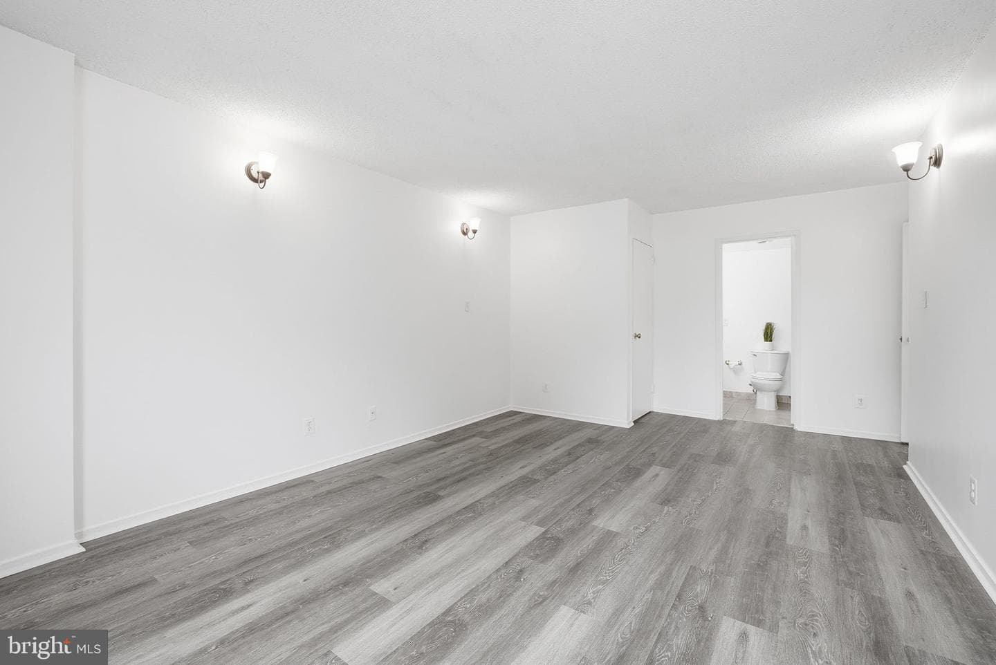 2311 Pimmit Drive #105 photo 13
