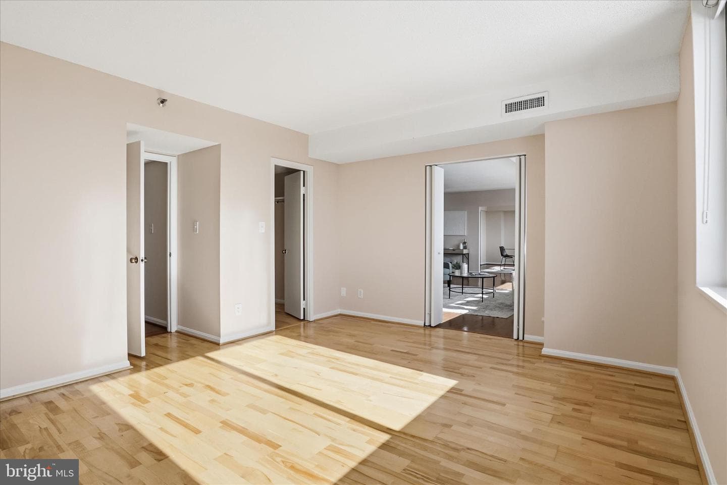 3713 S George Mason Drive #1605w photo 22