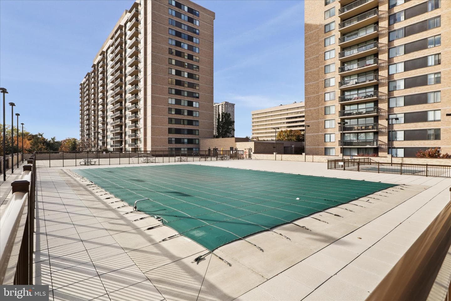 3713 S George Mason Drive #1605w photo 37