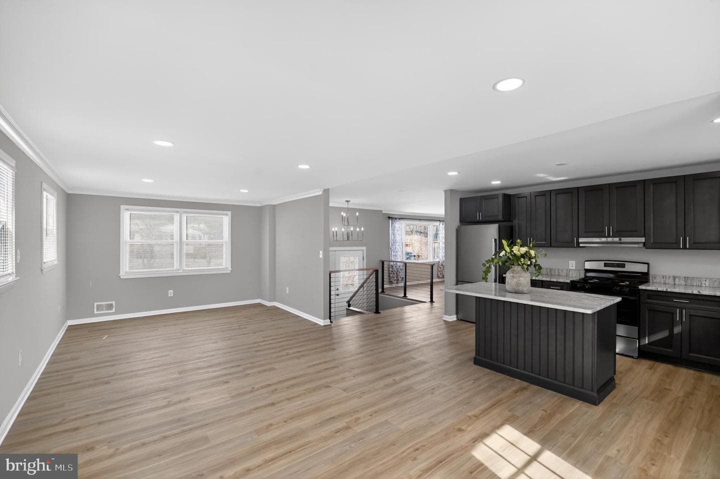 7605 Pollen Street photo 13