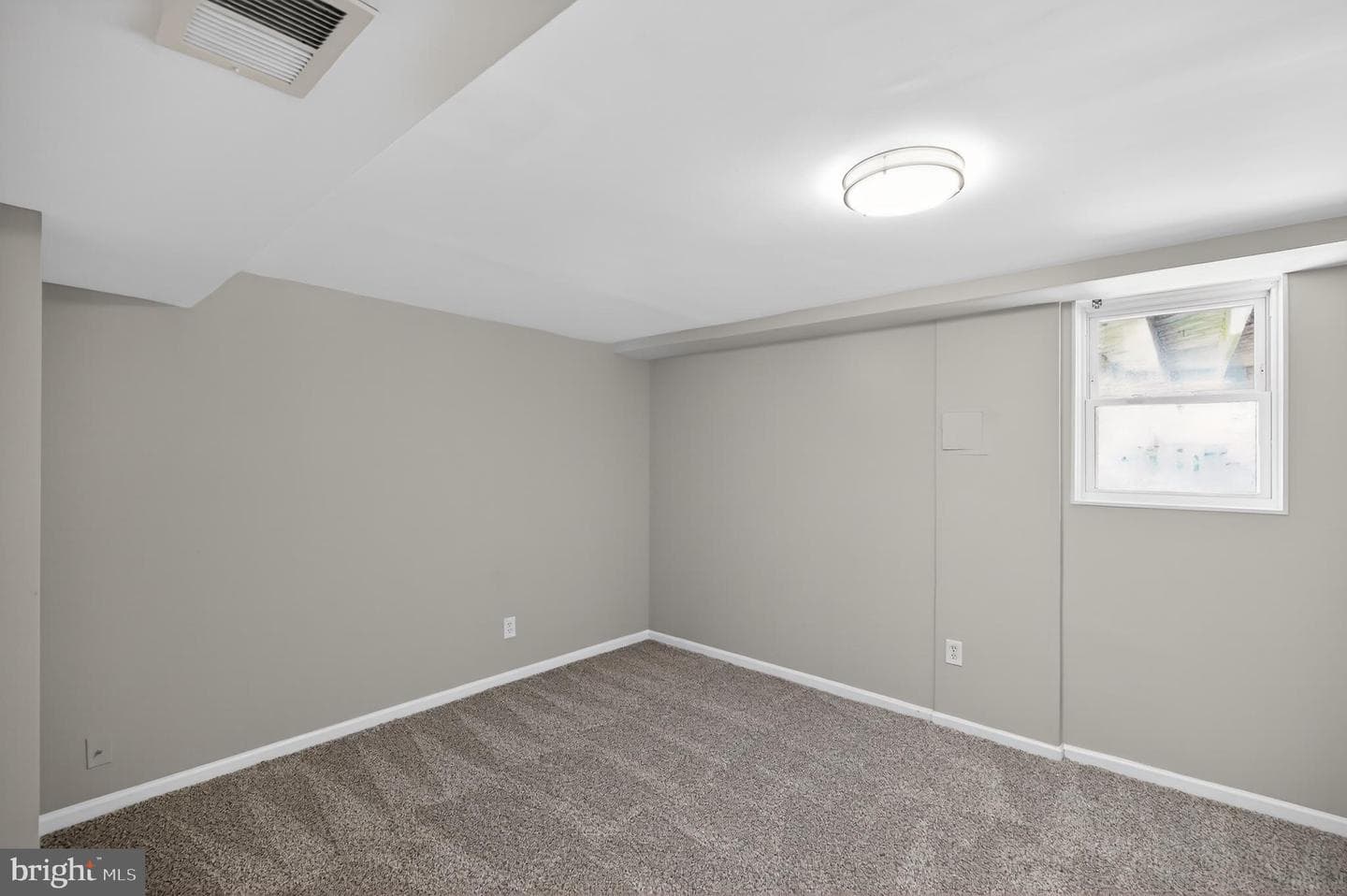 7605 Pollen Street photo 22