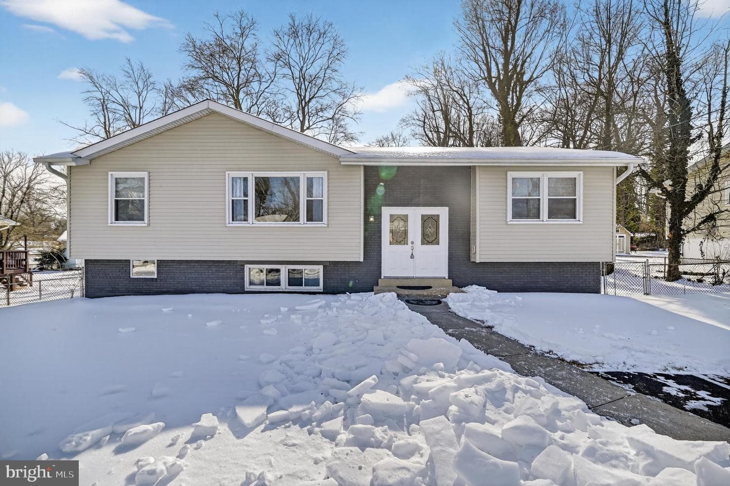 7605 Pollen Street photo 29