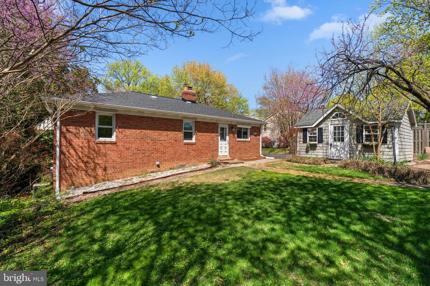 7005 Grove Road photo 39