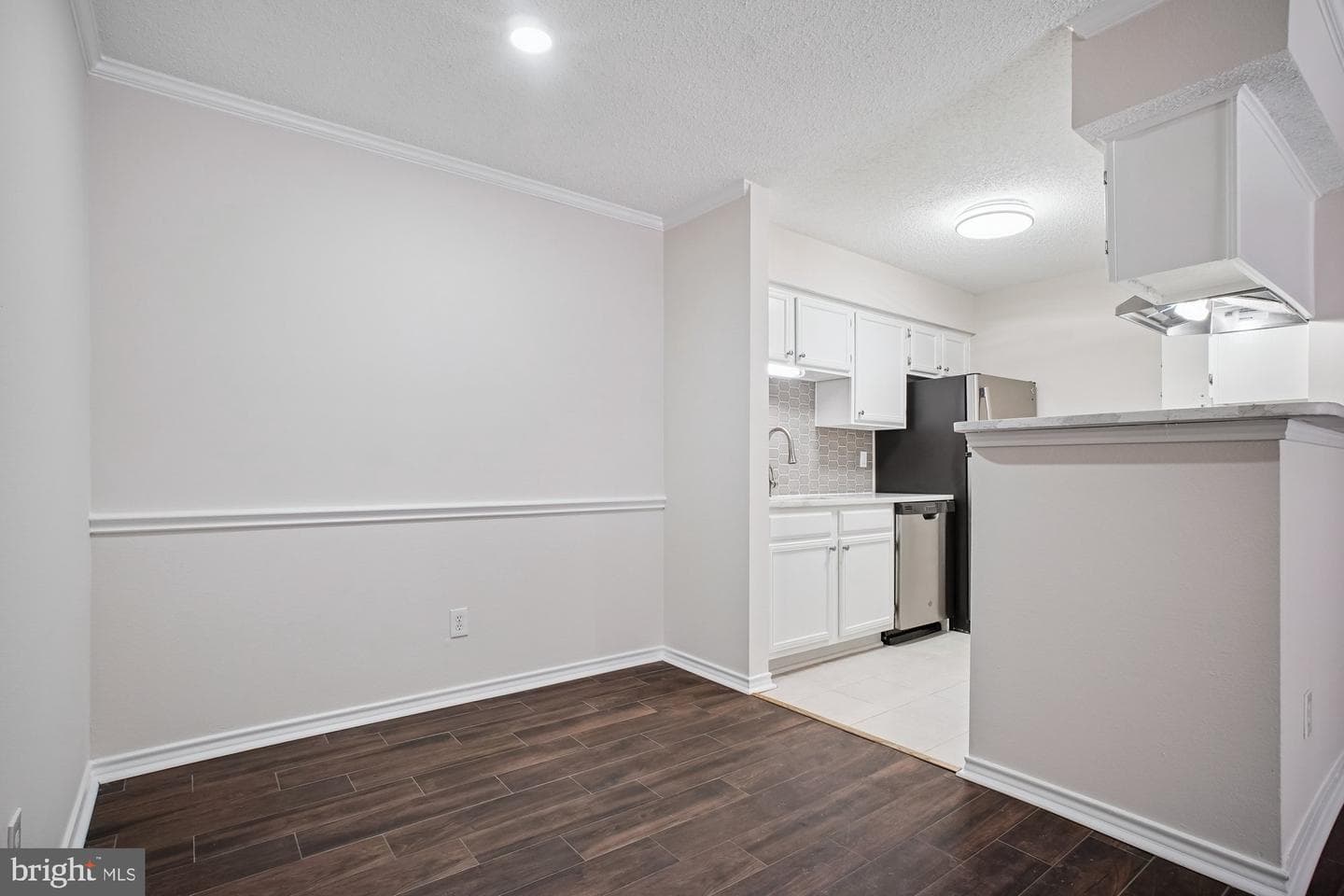1536 Lincoln Way #101 photo 19
