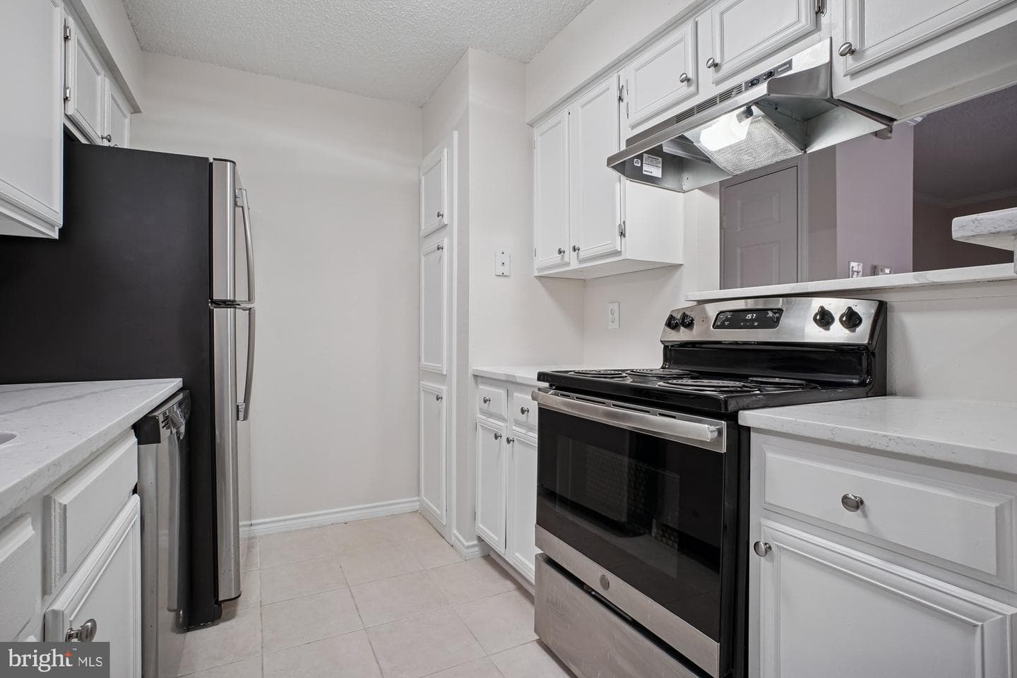 1536 Lincoln Way #101 photo 22