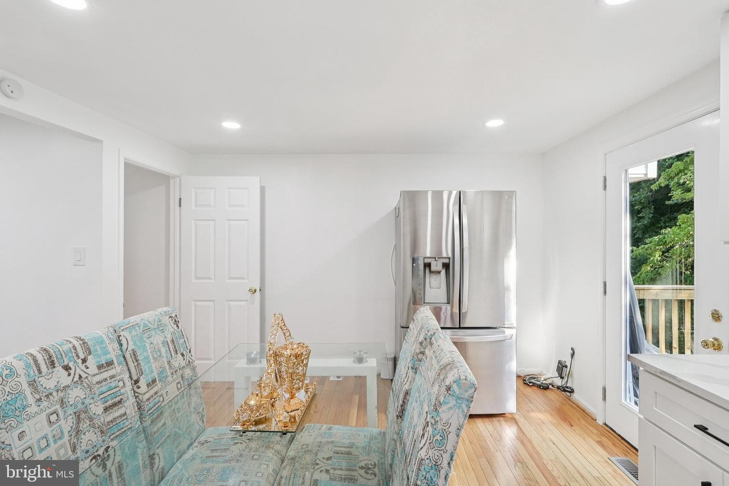 6246 Hillside Road photo 15