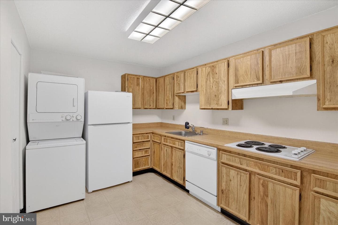 8380 Greensboro Drive #525 photo 6