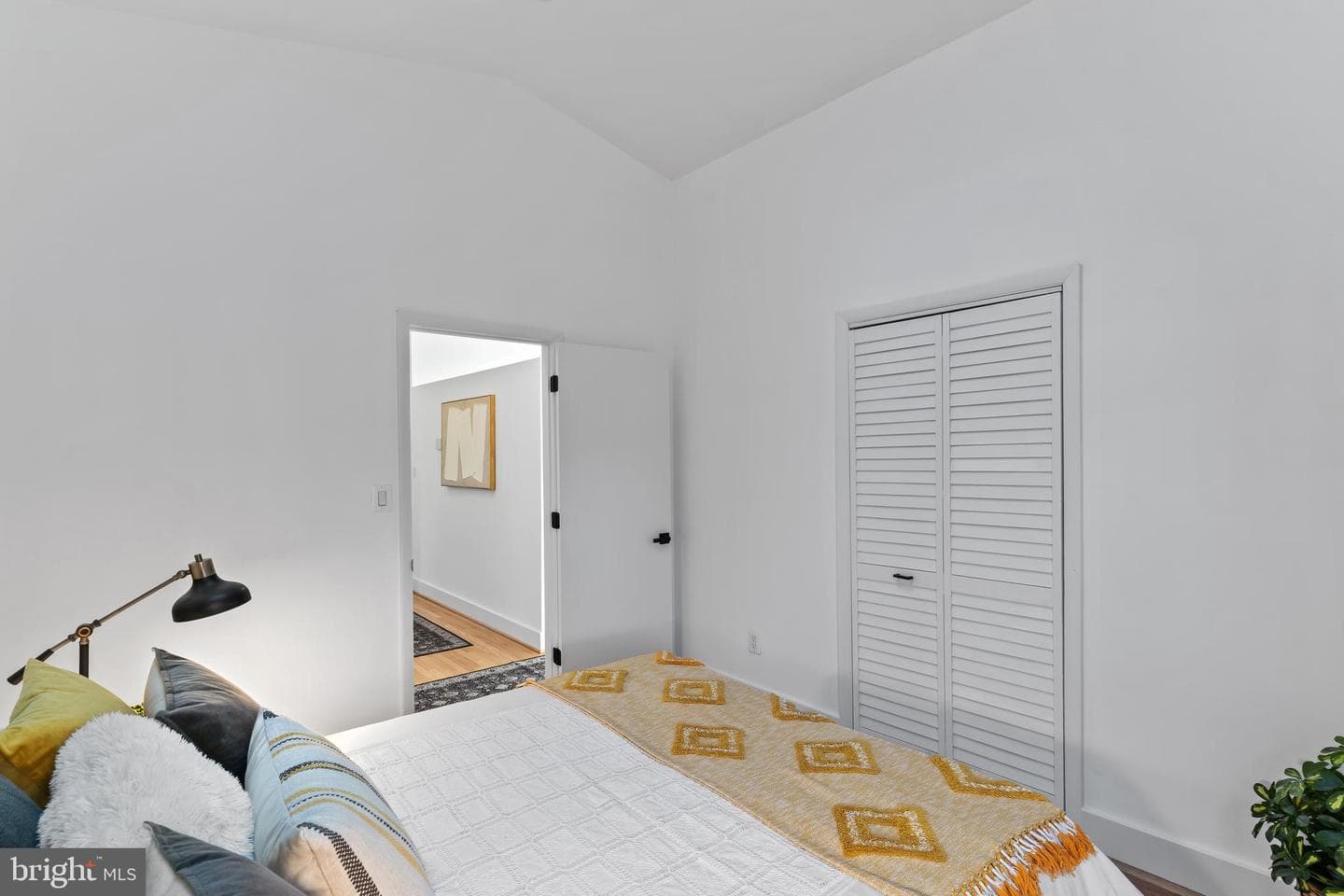 2628 Woodley Place photo 37