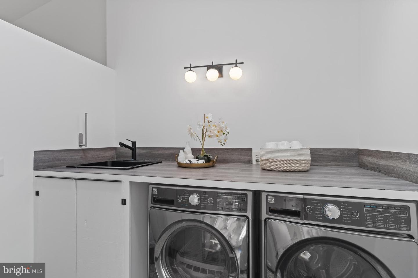 2628 Woodley Place photo 40
