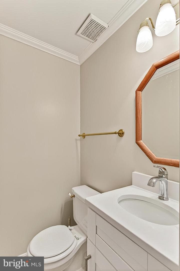 13855 Laura Ratcliff Court photo 28