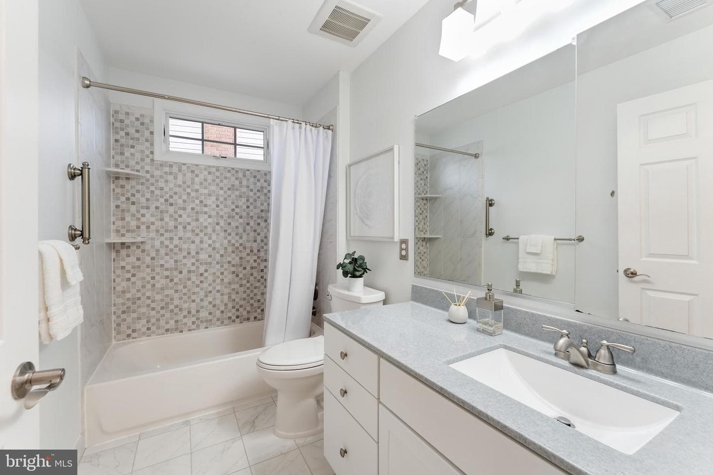 10812 Crippen Vale Court photo 40
