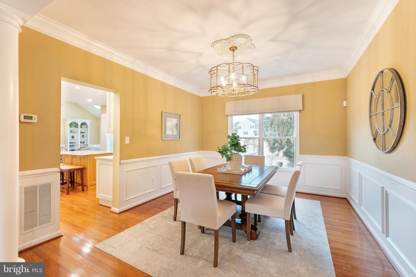 10812 Crippen Vale Court photo 9