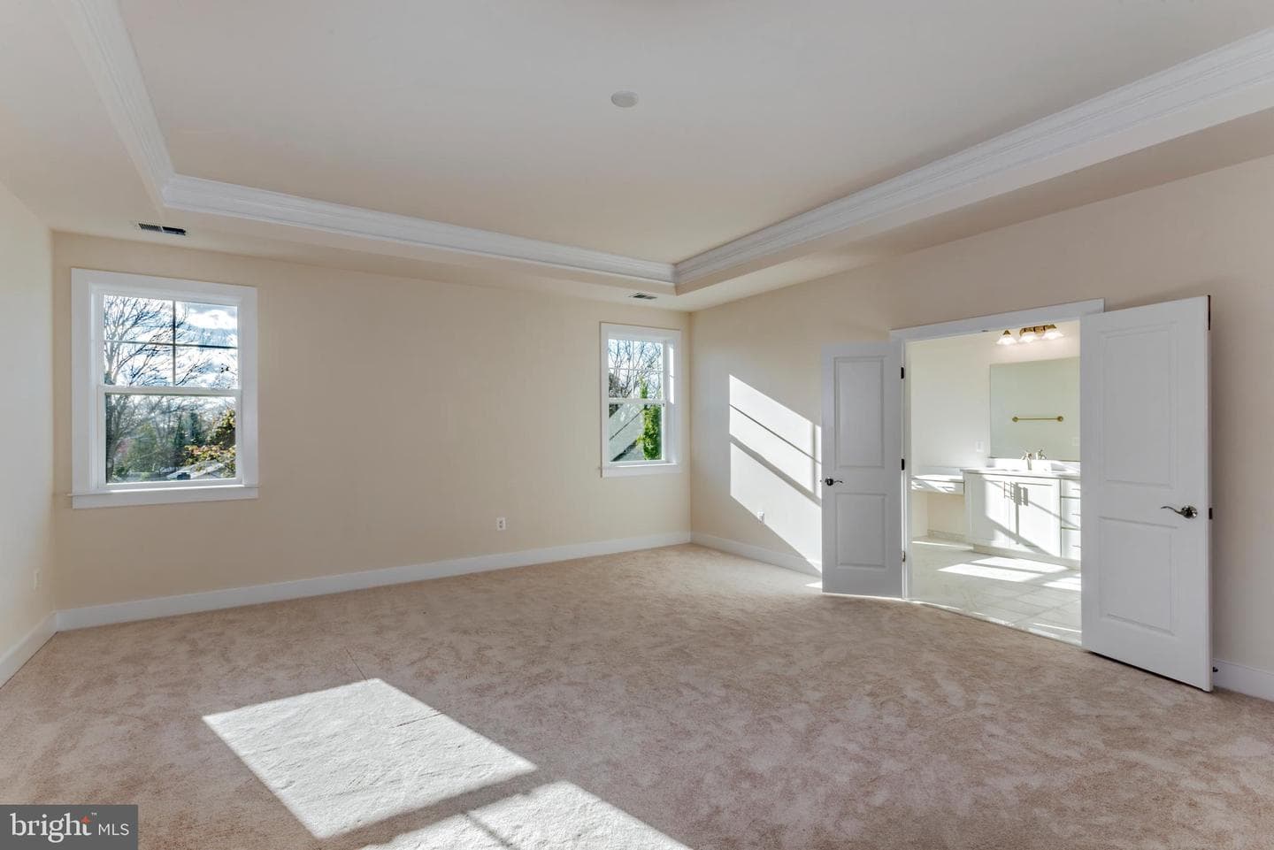 8753 Southern Oaks Place photo 12