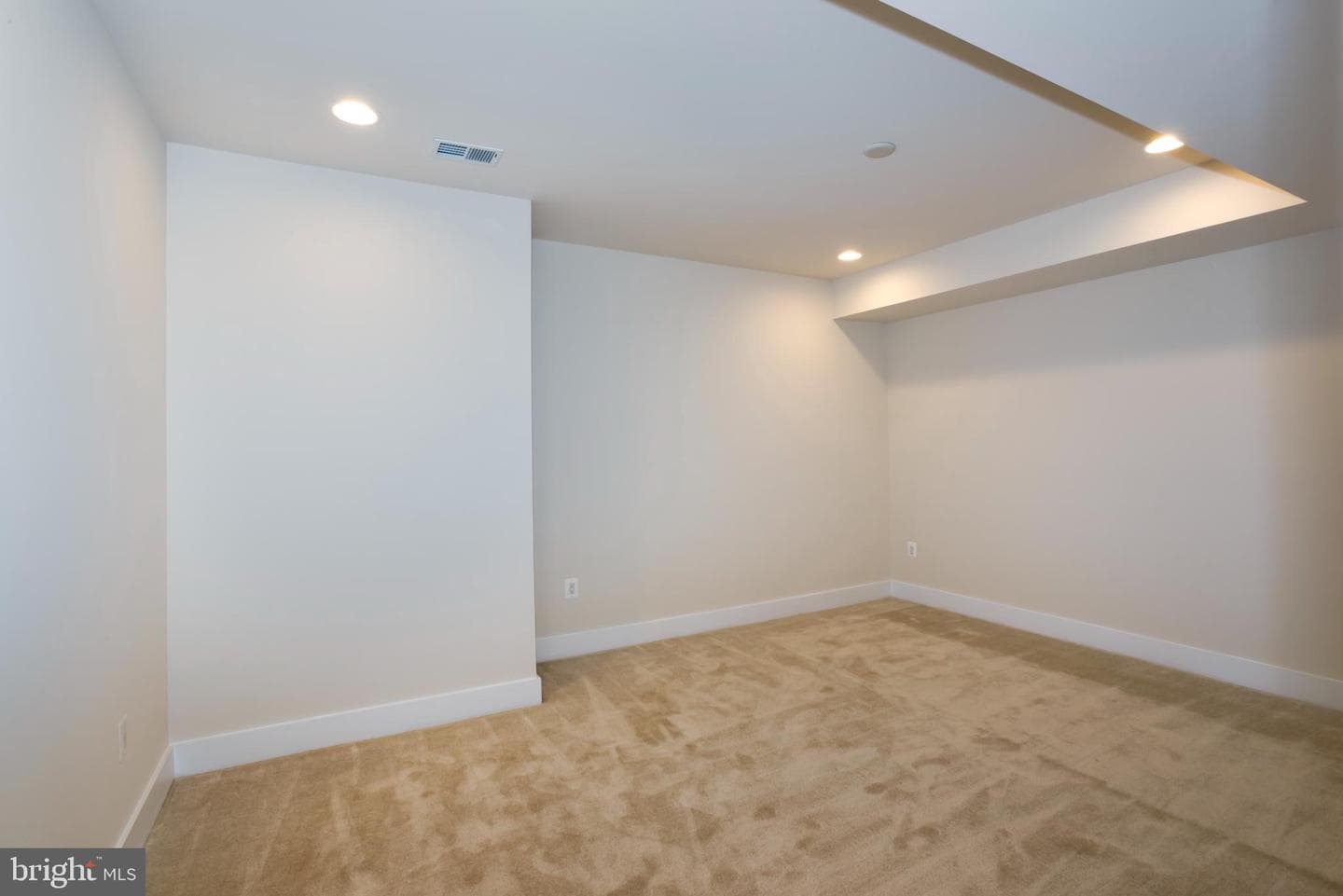 8753 Southern Oaks Place photo 20