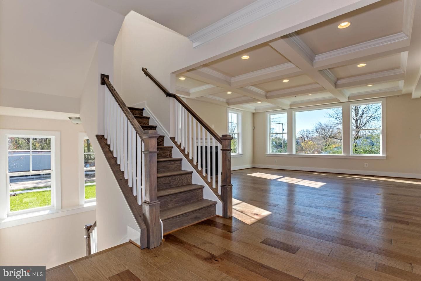 8753 Southern Oaks Place photo 27