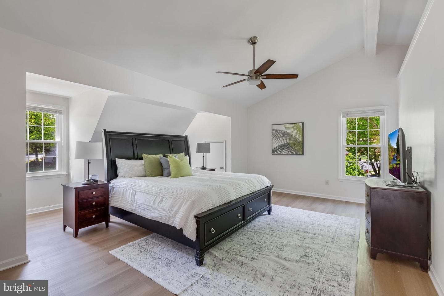 8051 Oak Hollow Lane photo 24