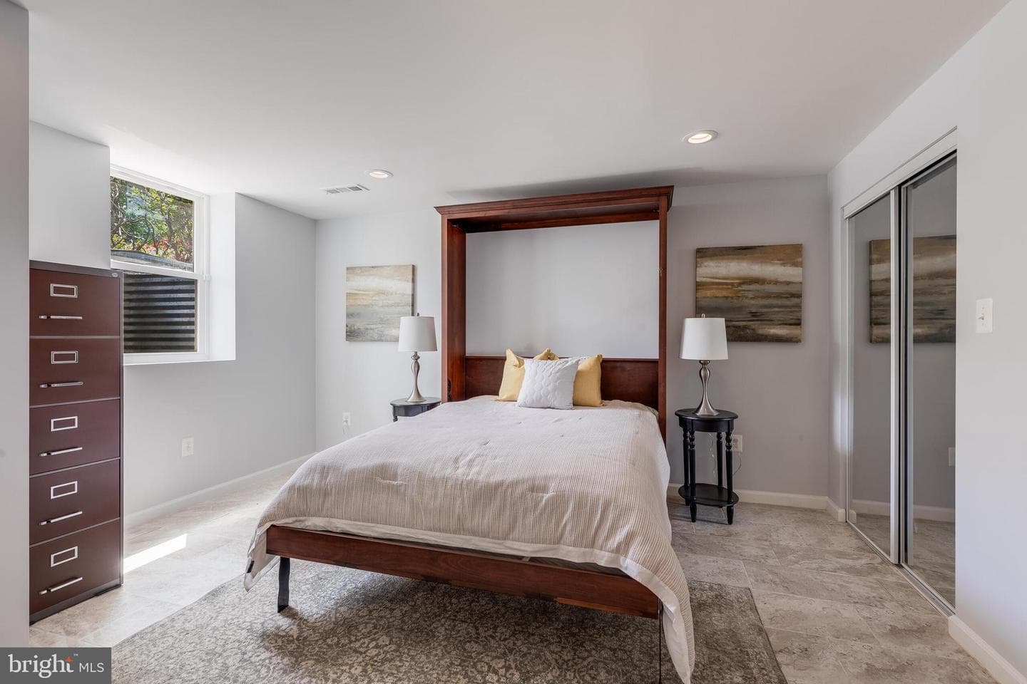 8051 Oak Hollow Lane photo 37