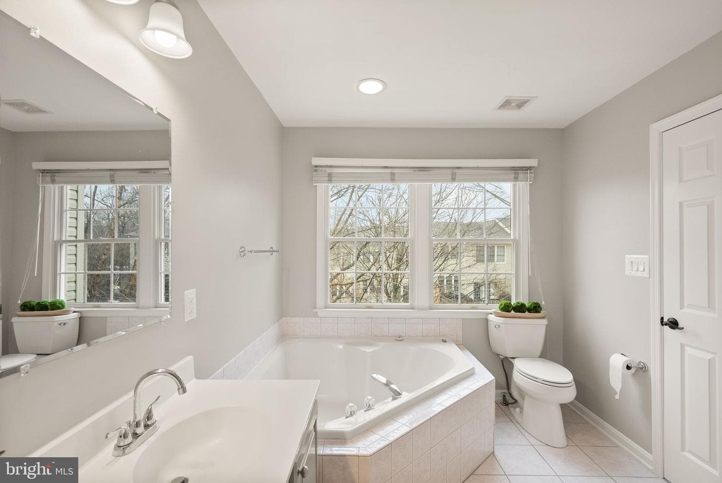 105 Shepherdson Lane NE photo 24