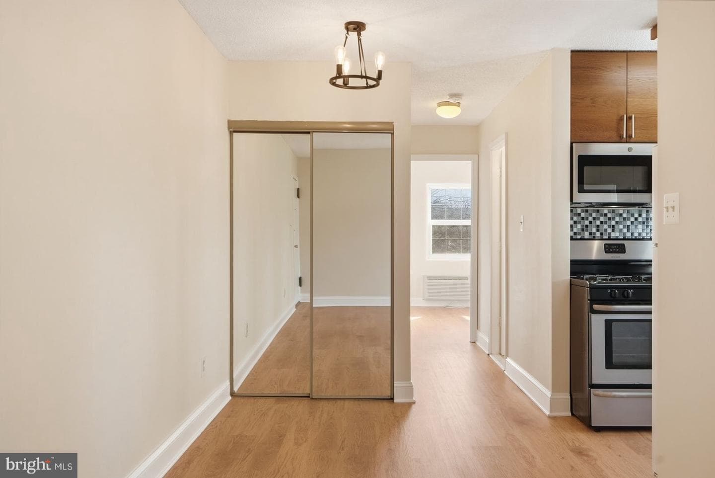 2239 Farrington Avenue #05-302 photo 4