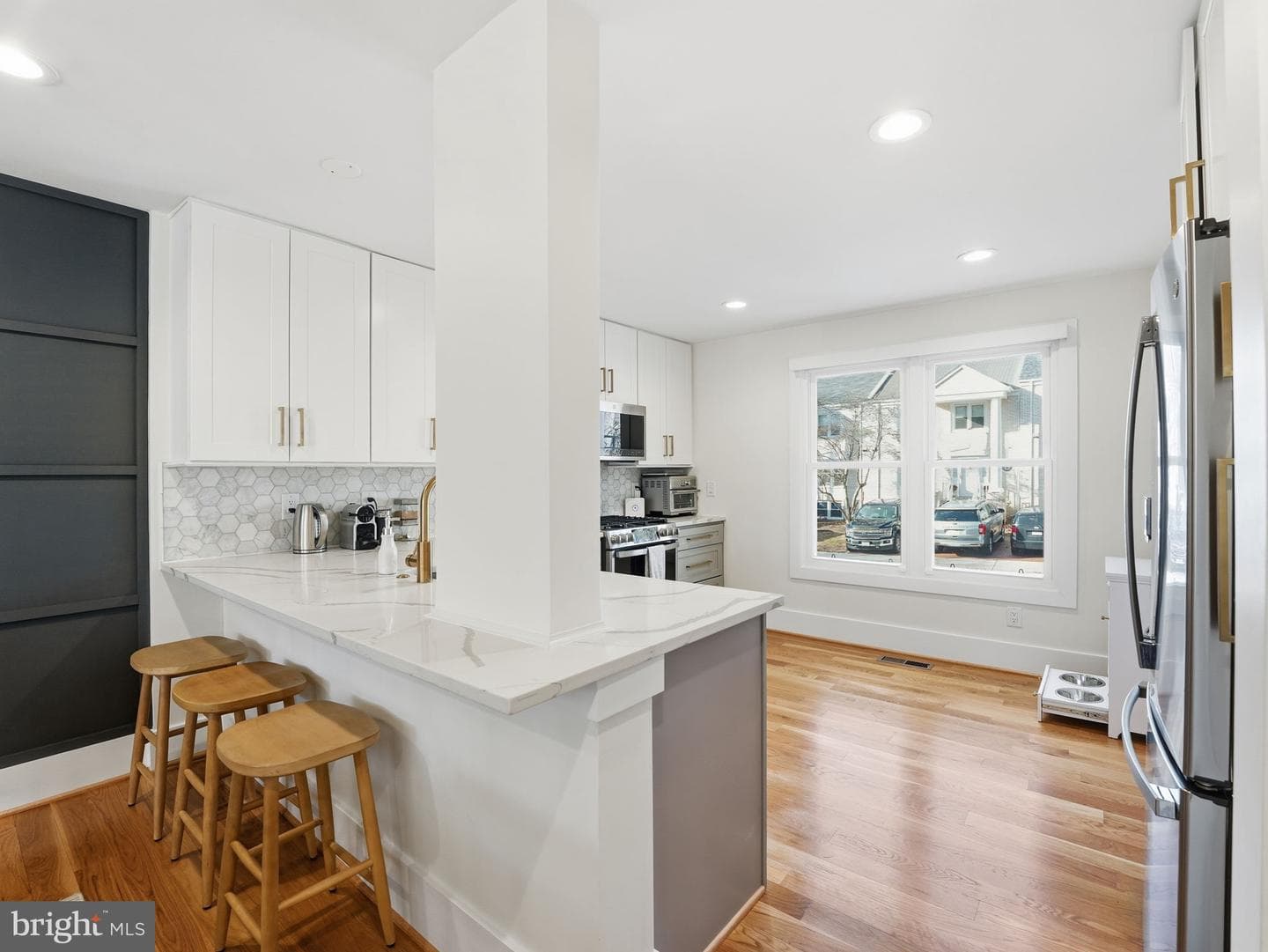 8503 Jeffersonian Court photo 14