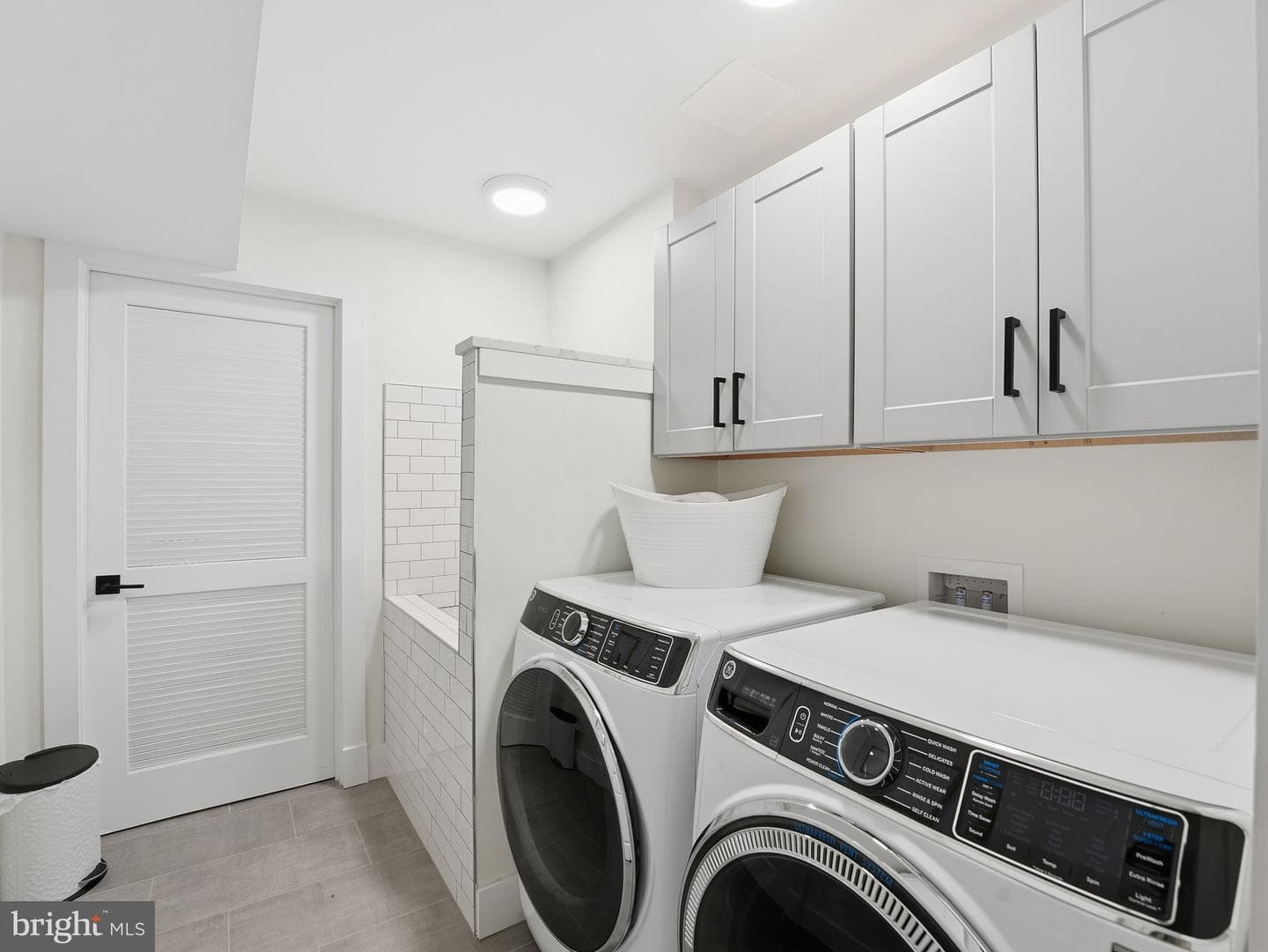 8503 Jeffersonian Court photo 39