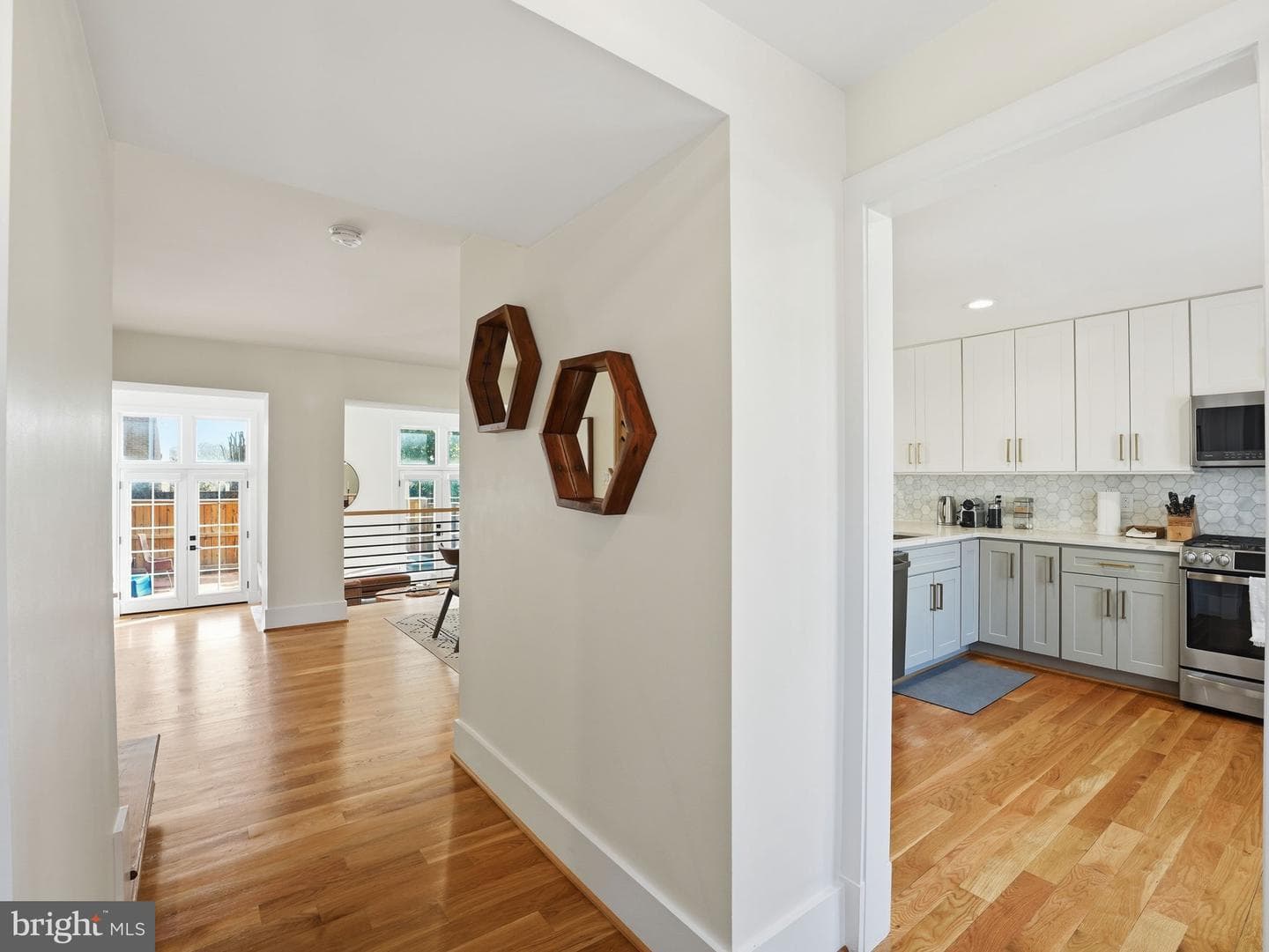 8503 Jeffersonian Court photo 5