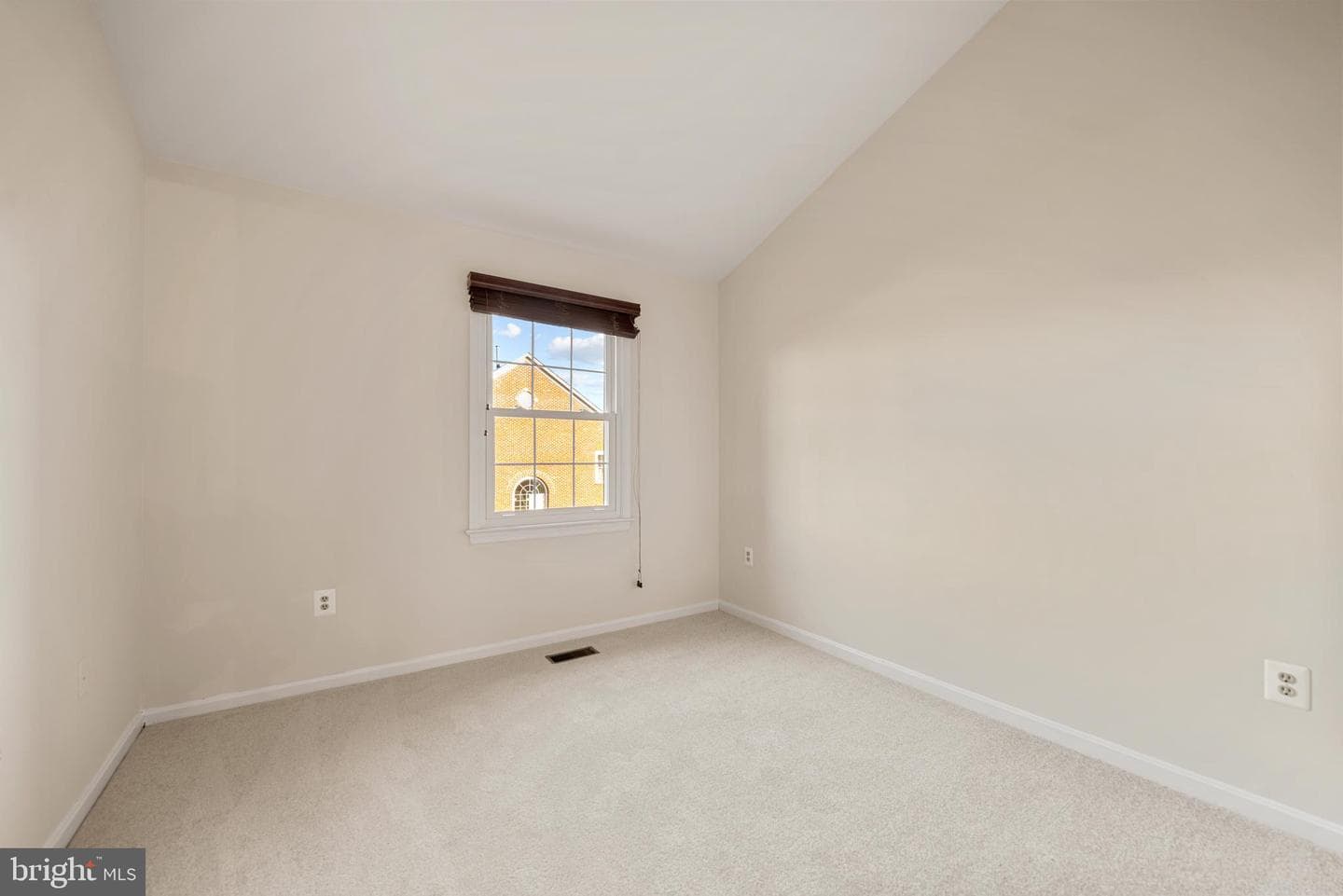 6489 Sharon Kay Court photo 28