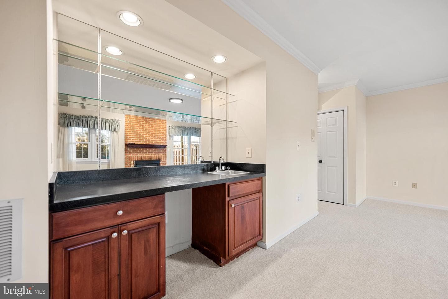 6489 Sharon Kay Court photo 32