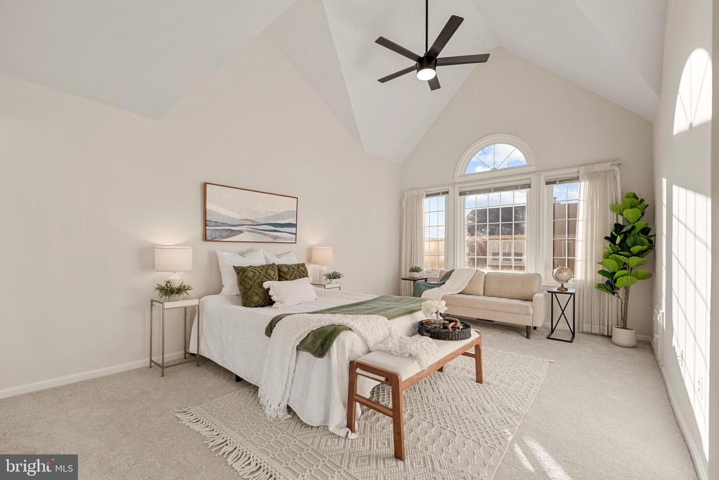 6489 Sharon Kay Court photo 4
