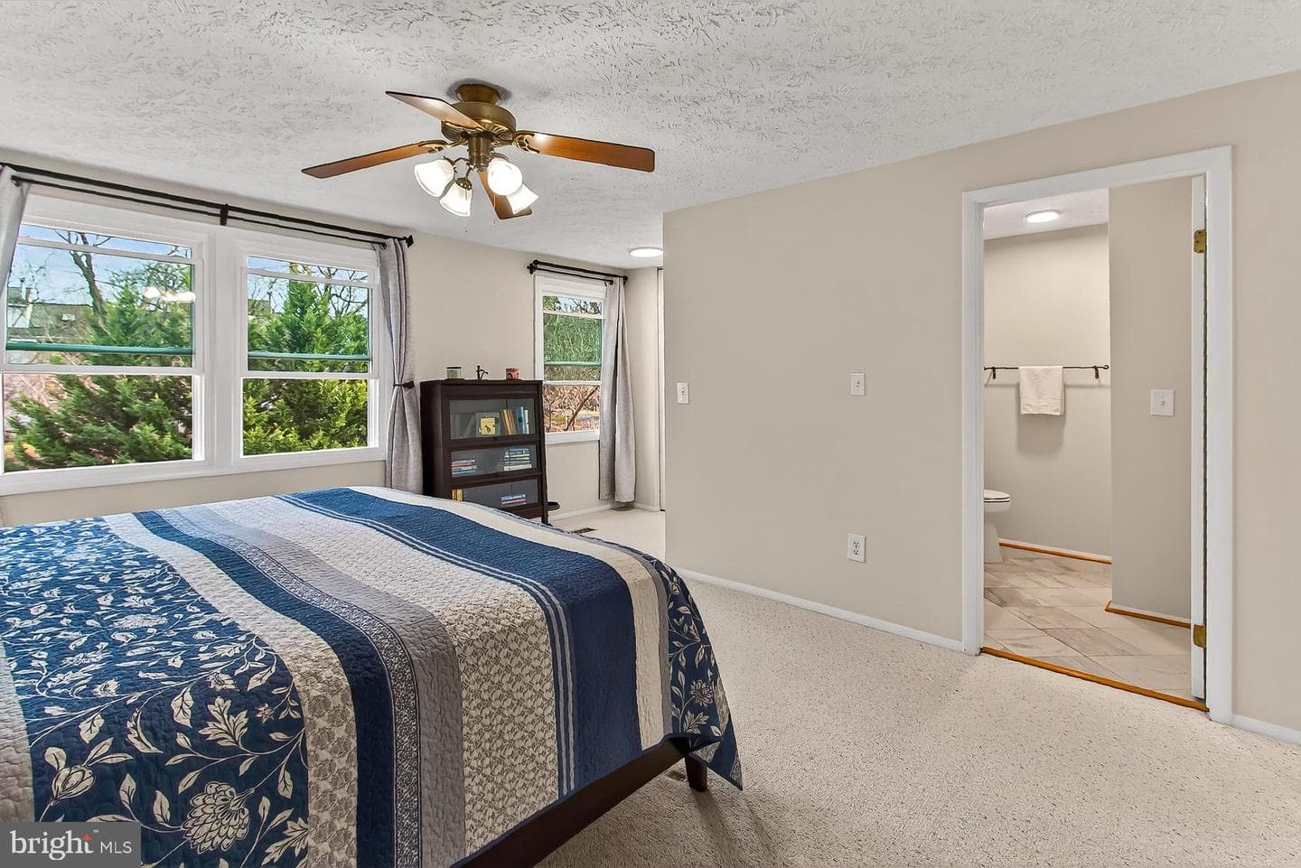 2938 Bridgehampton Court photo 12
