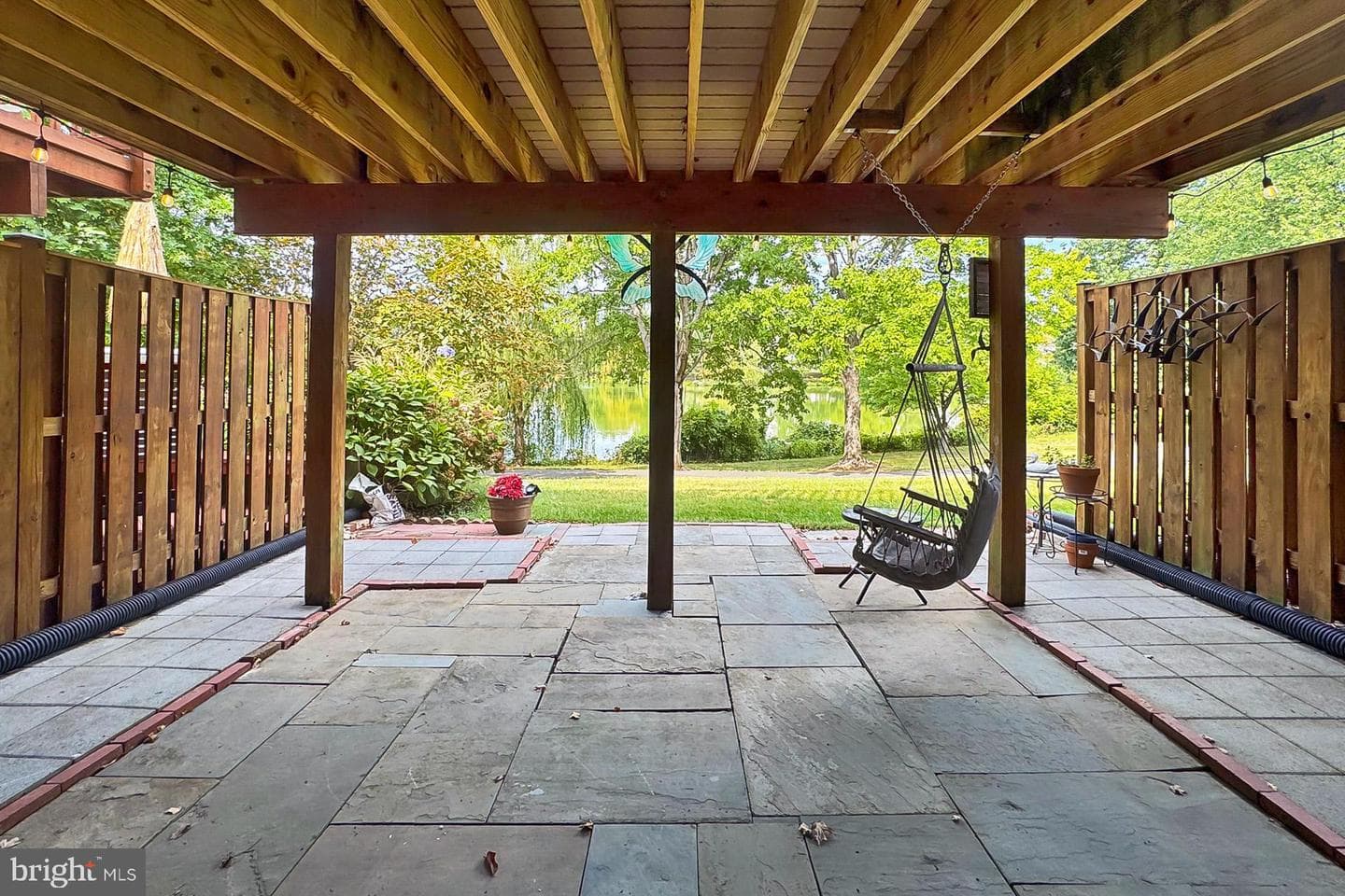 2938 Bridgehampton Court photo 3