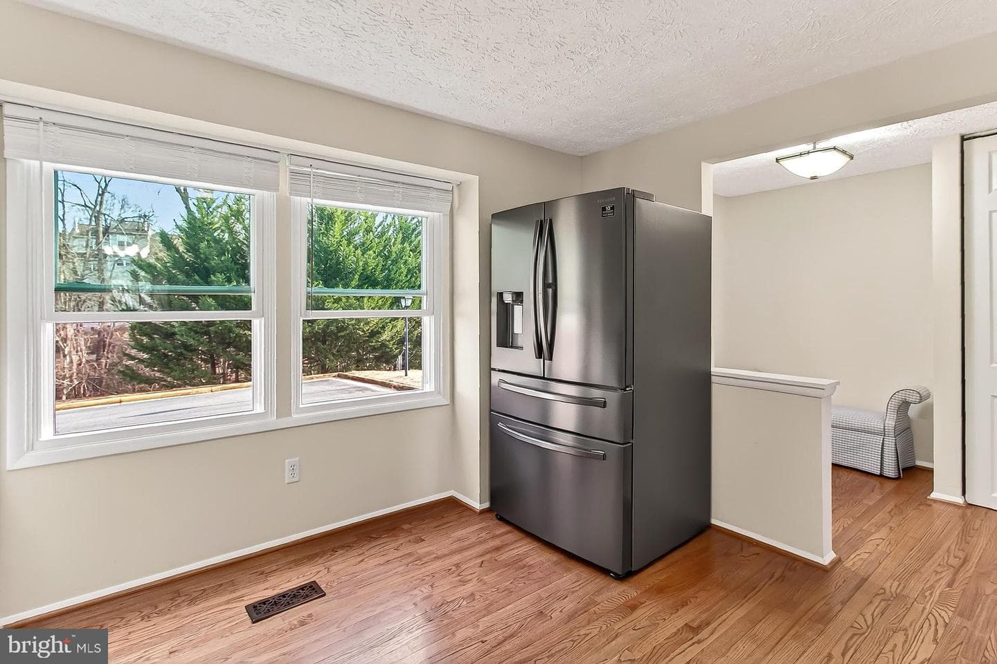 2938 Bridgehampton Court photo 38