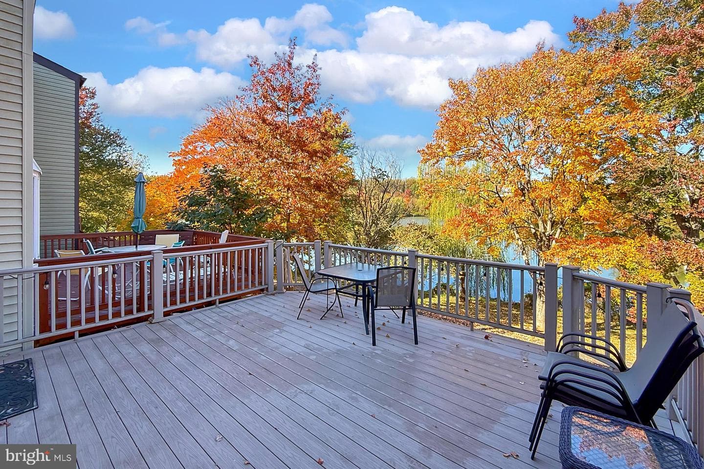 2938 Bridgehampton Court photo 4
