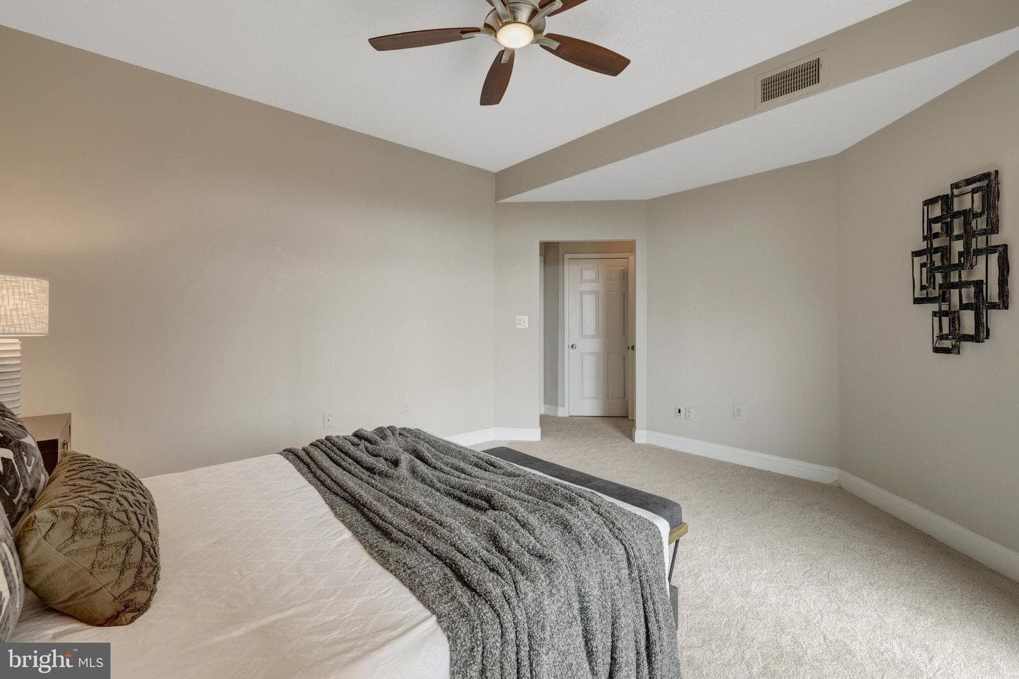 11776 Stratford House Place #601 photo 27