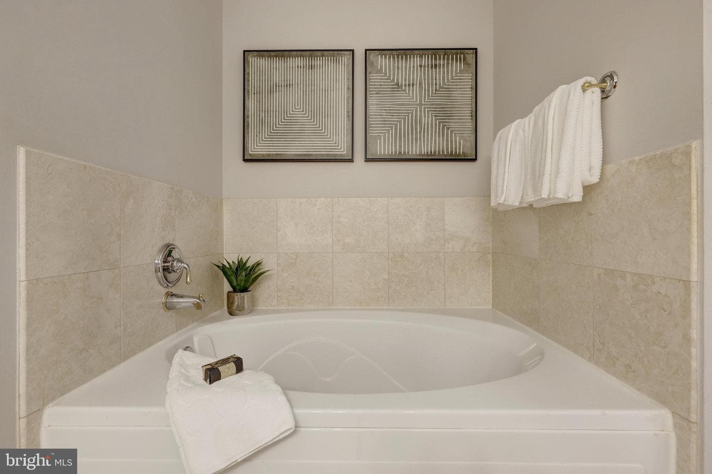 11776 Stratford House Place #601 photo 32