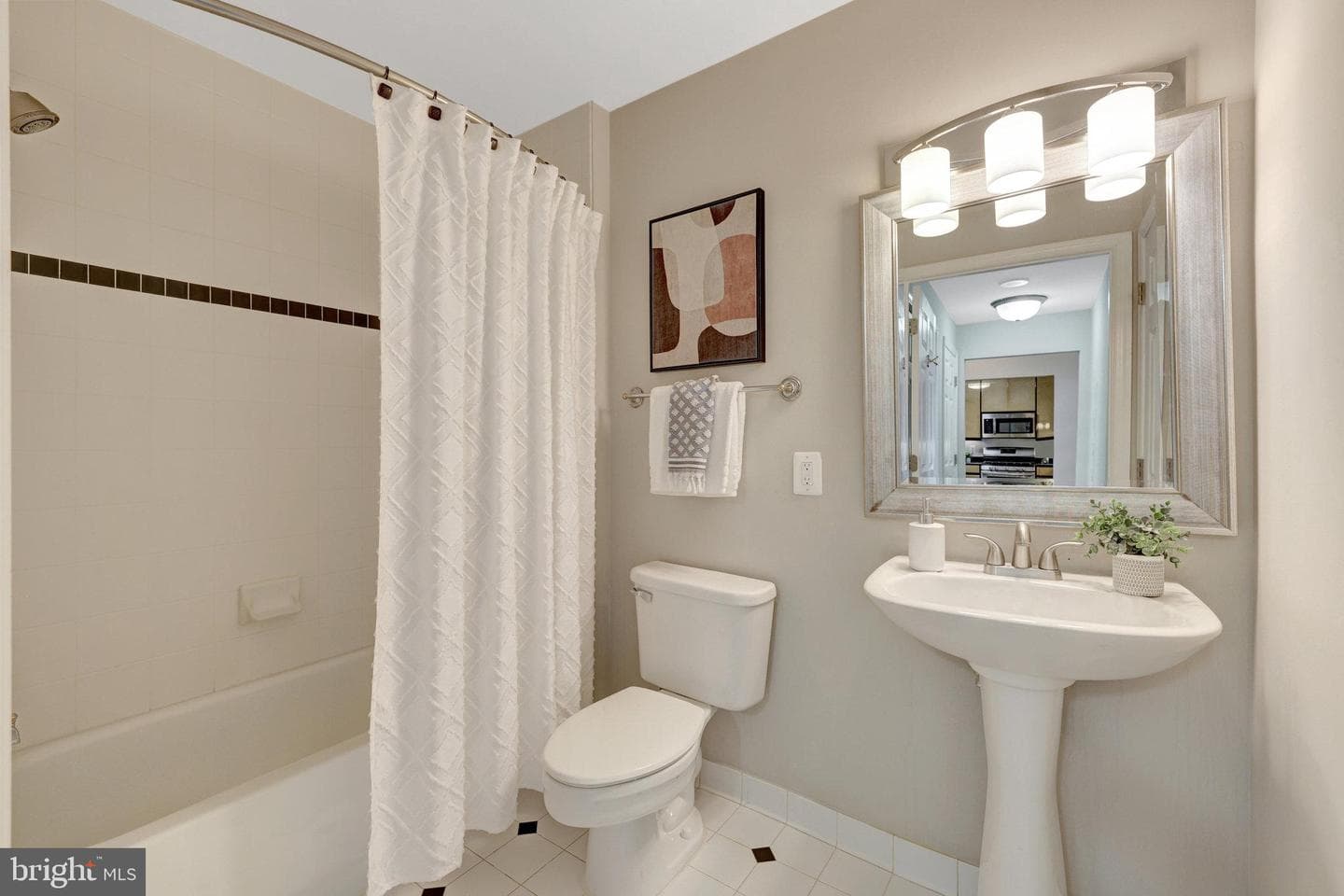 11776 Stratford House Place #601 photo 36
