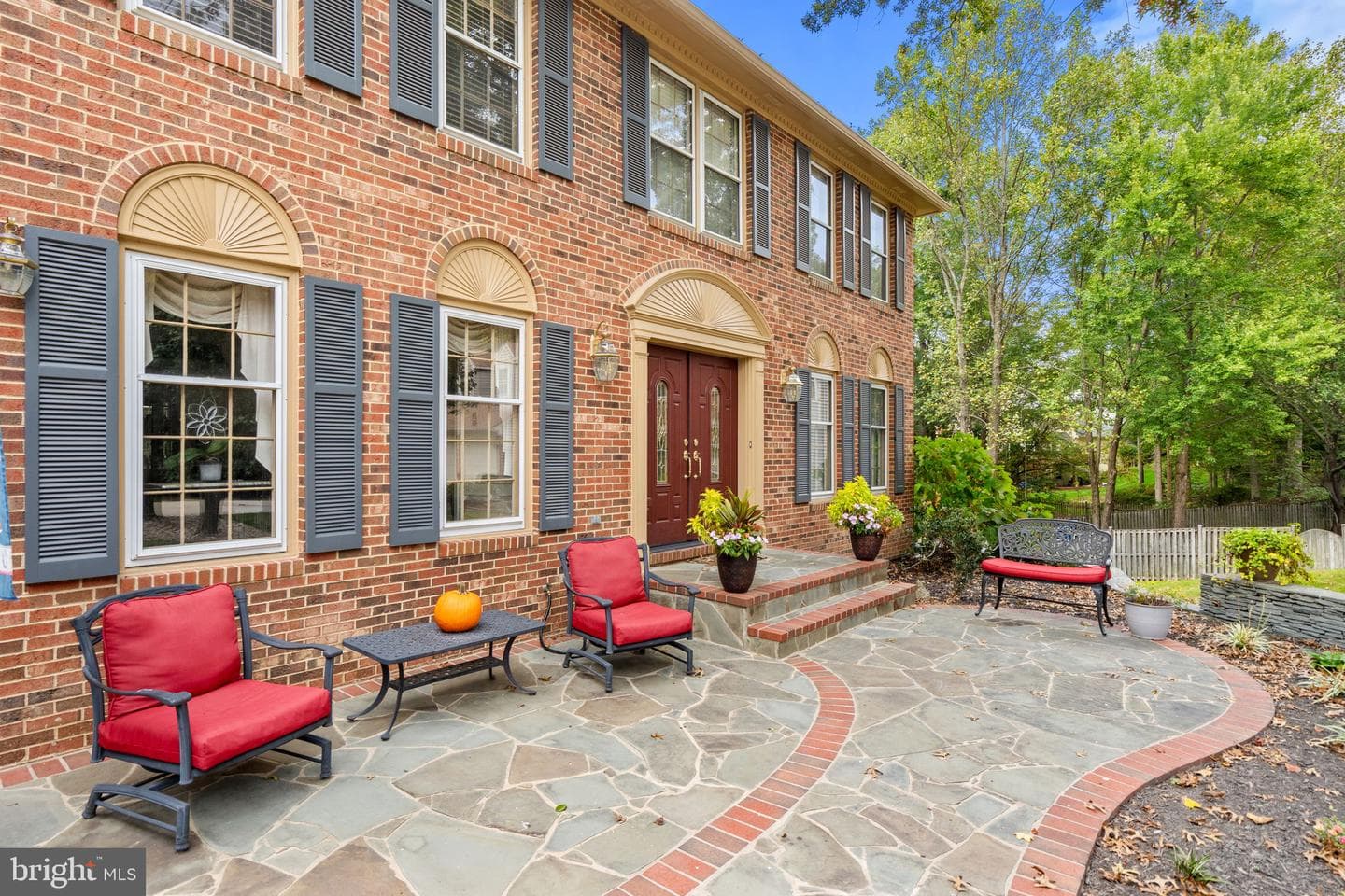 9104 Scott Street photo 4