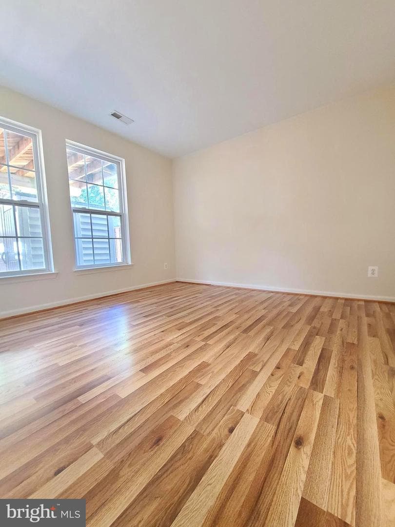 8118 Horseshoe Cottage Circle photo 12