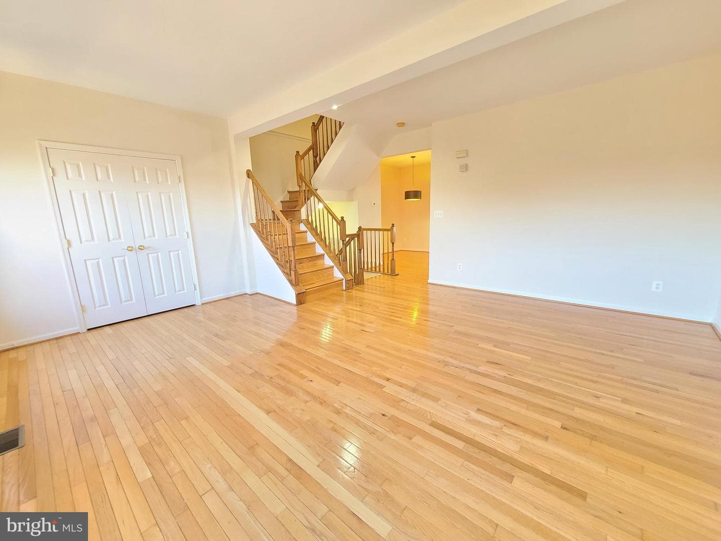 8118 Horseshoe Cottage Circle photo 22