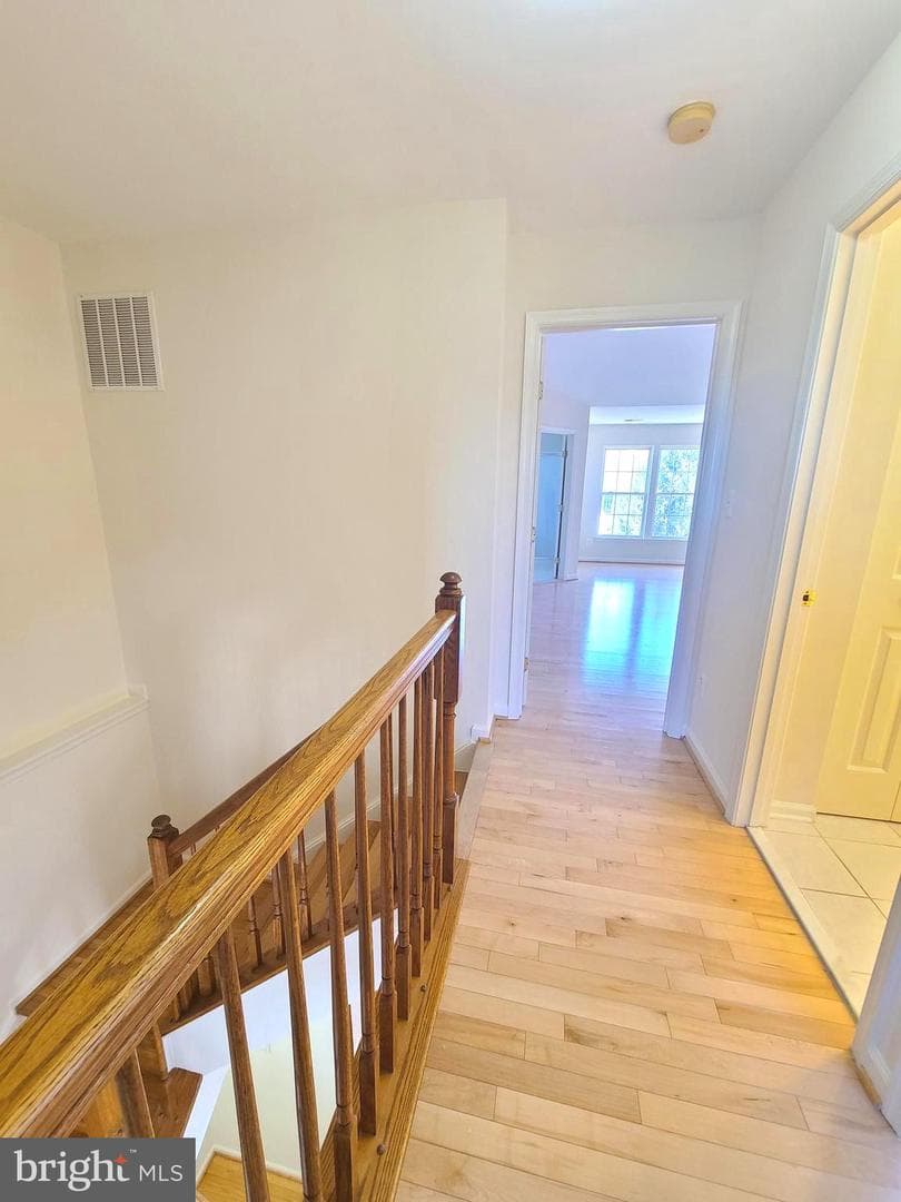8118 Horseshoe Cottage Circle photo 34