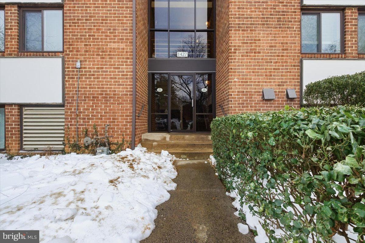 1427 Northgate Square #27/22b photo 32