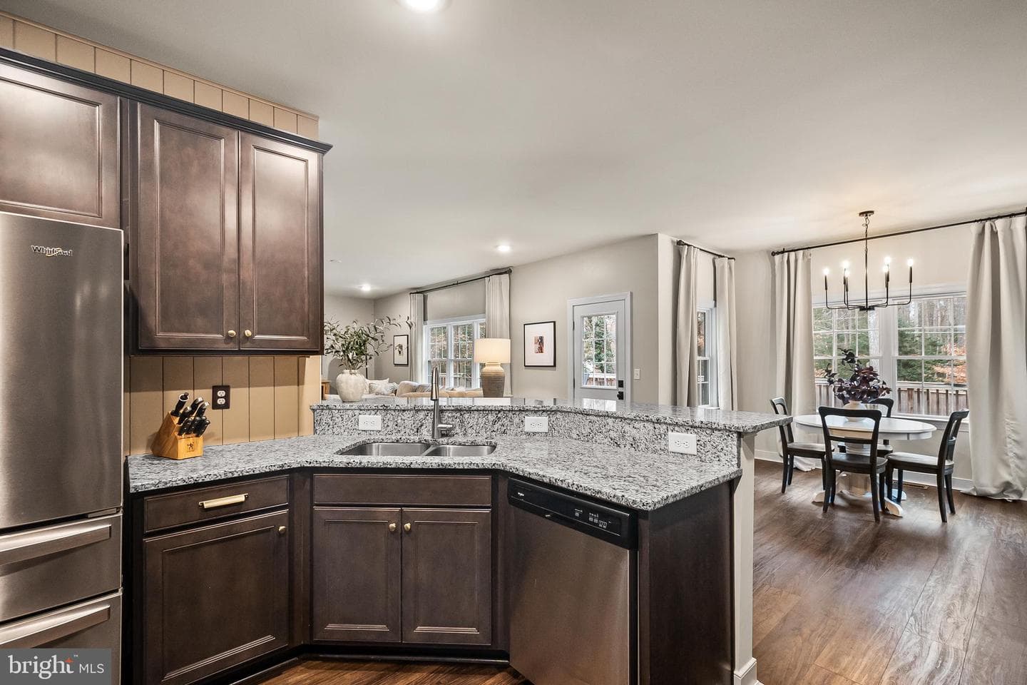 5980 Evergreen photo 11