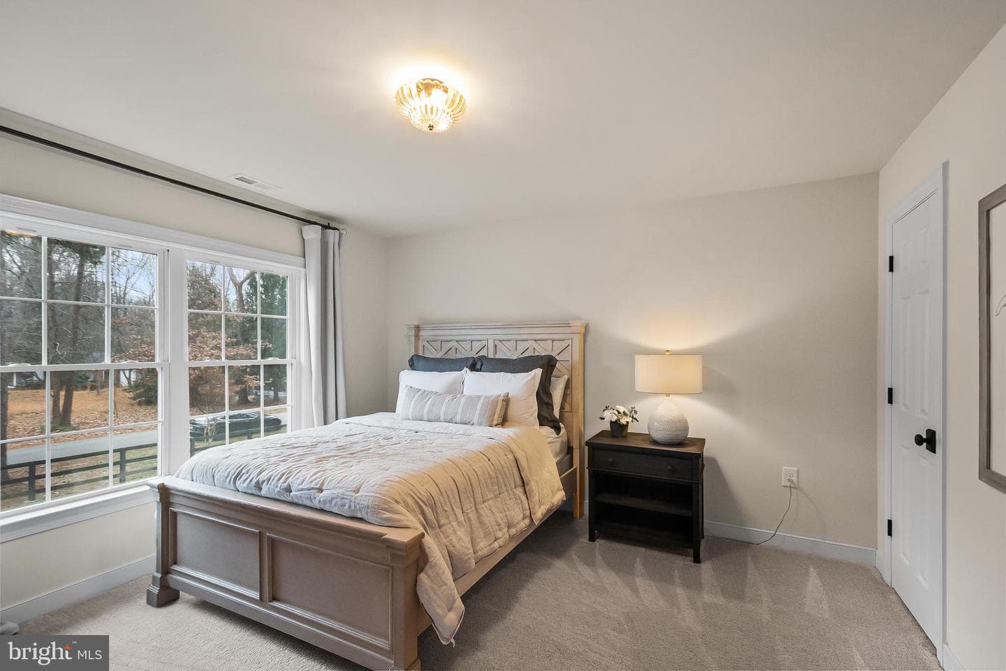 5980 Evergreen photo 17