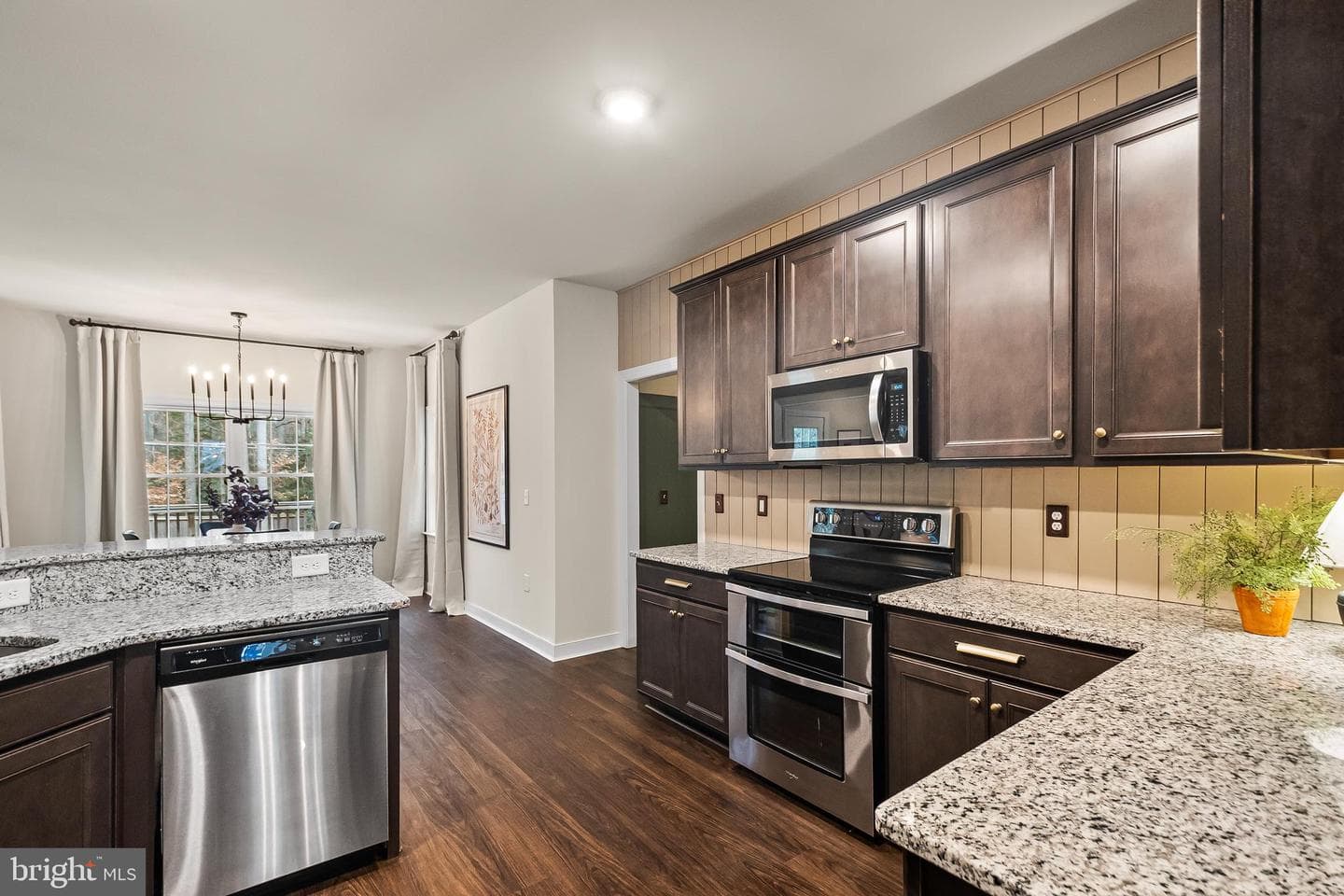 5980 Evergreen photo 9