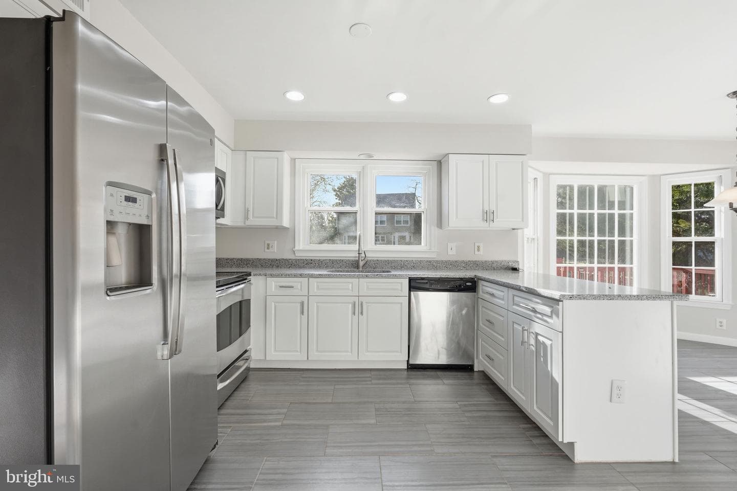 12903 Pinecrest Road photo 4
