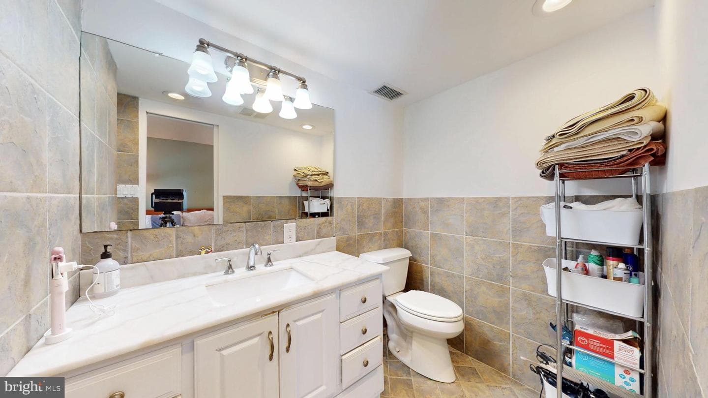 11813 Vale Road photo 19
